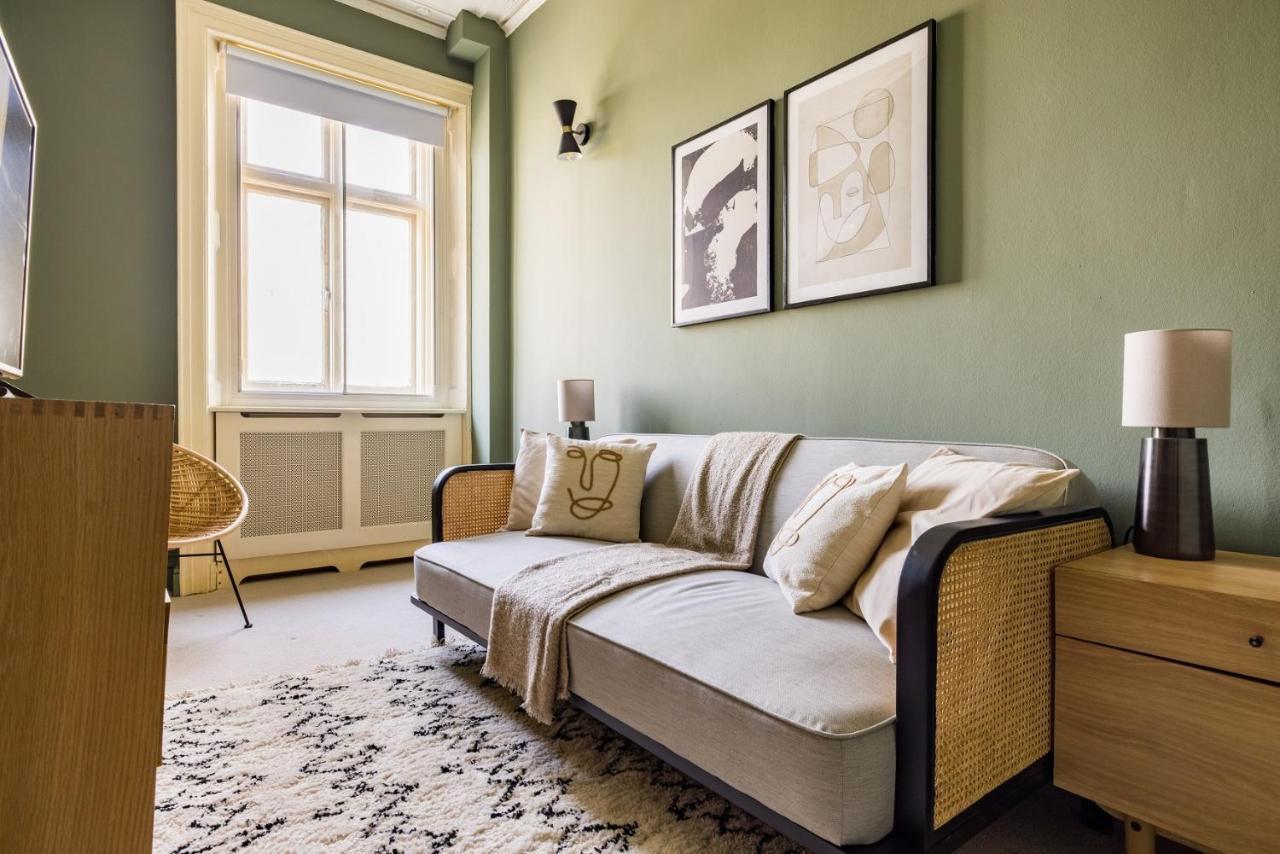The Sussex Garden Retreat - Elegant 2Bdr Flat Apartamento Londres Exterior foto
